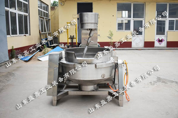 重慶火鍋底料行星攪拌炒鍋，采用360度攪拌方式